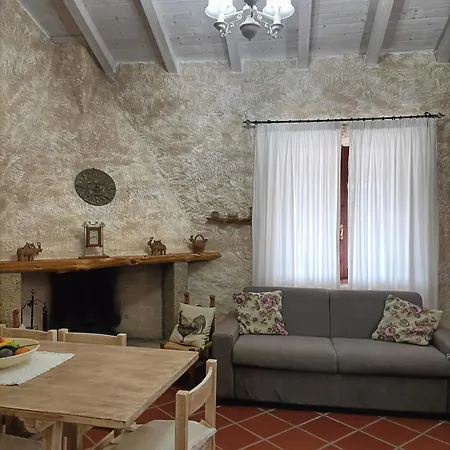 Funtana E Caddos Διαμέρισμα *