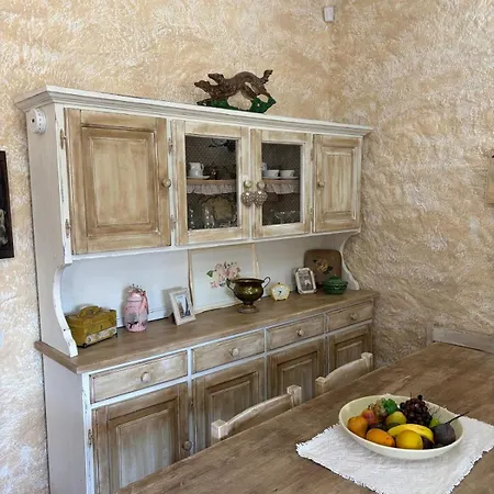 Funtana E Caddos דירה